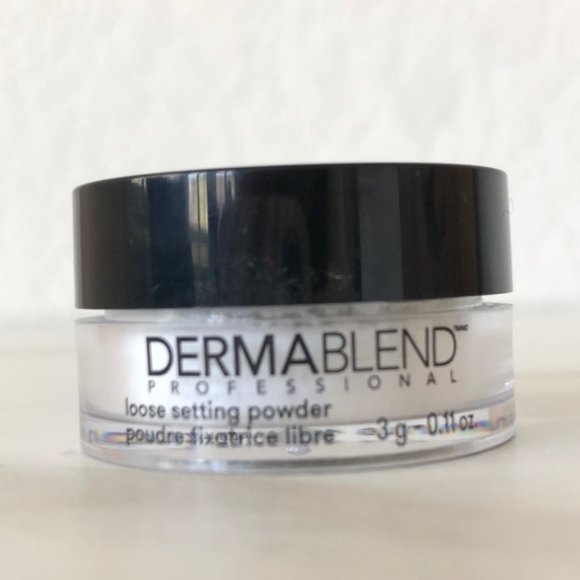 Dermablend Loose Setting Powder - Picture 3 of 4